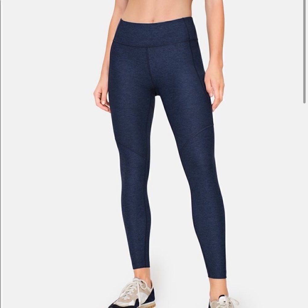 EUC WARMUP 7/8 LEGGINGS OUTDOOR VOICES SIZE SMALL